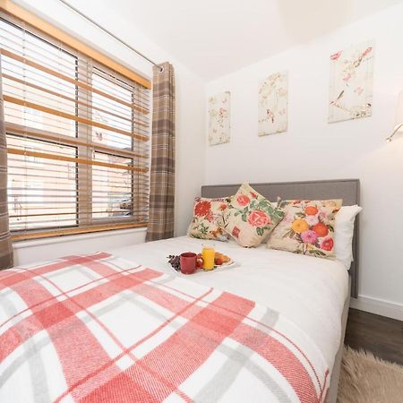 City Centre Posh Parlour Gated Parking 1Bed Wifi Kingston upon Hull Kültér fotó