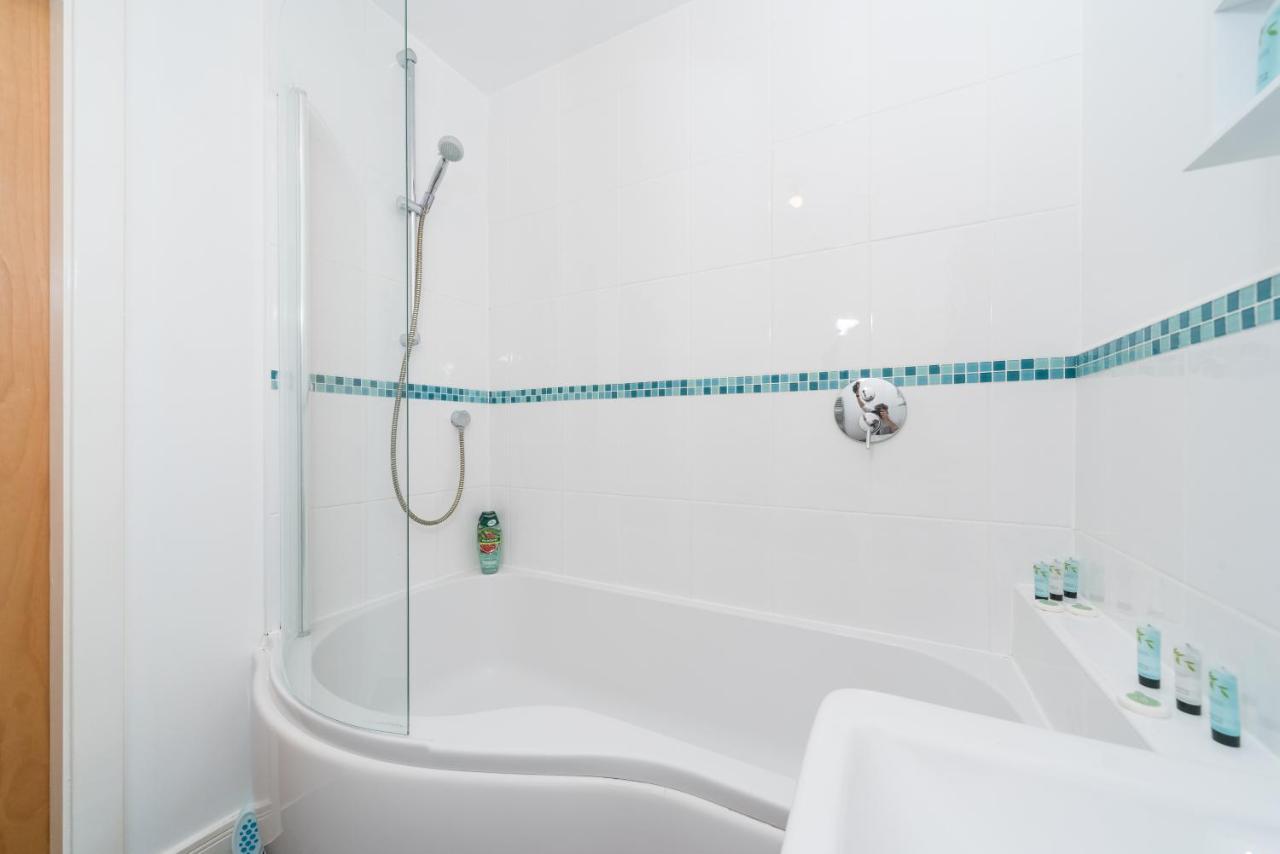 City Centre Posh Parlour Gated Parking 1Bed Wifi Kingston upon Hull Kültér fotó
