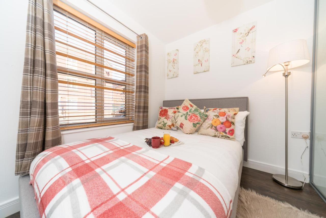 City Centre Posh Parlour Gated Parking 1Bed Wifi Kingston upon Hull Kültér fotó