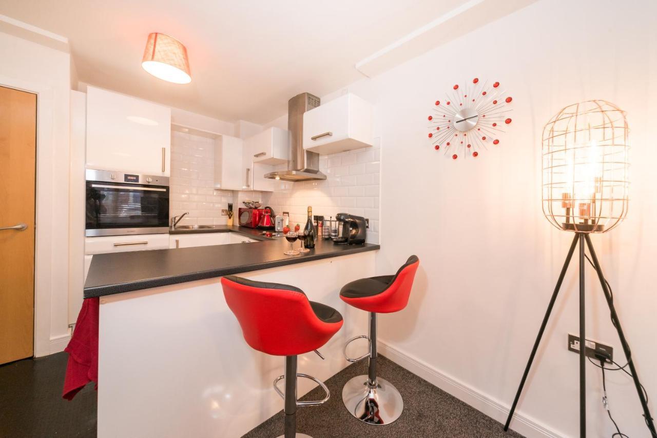 City Centre Posh Parlour Gated Parking 1Bed Wifi Kingston upon Hull Kültér fotó