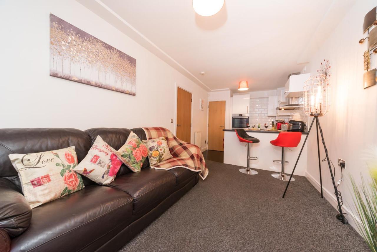 City Centre Posh Parlour Gated Parking 1Bed Wifi Kingston upon Hull Kültér fotó