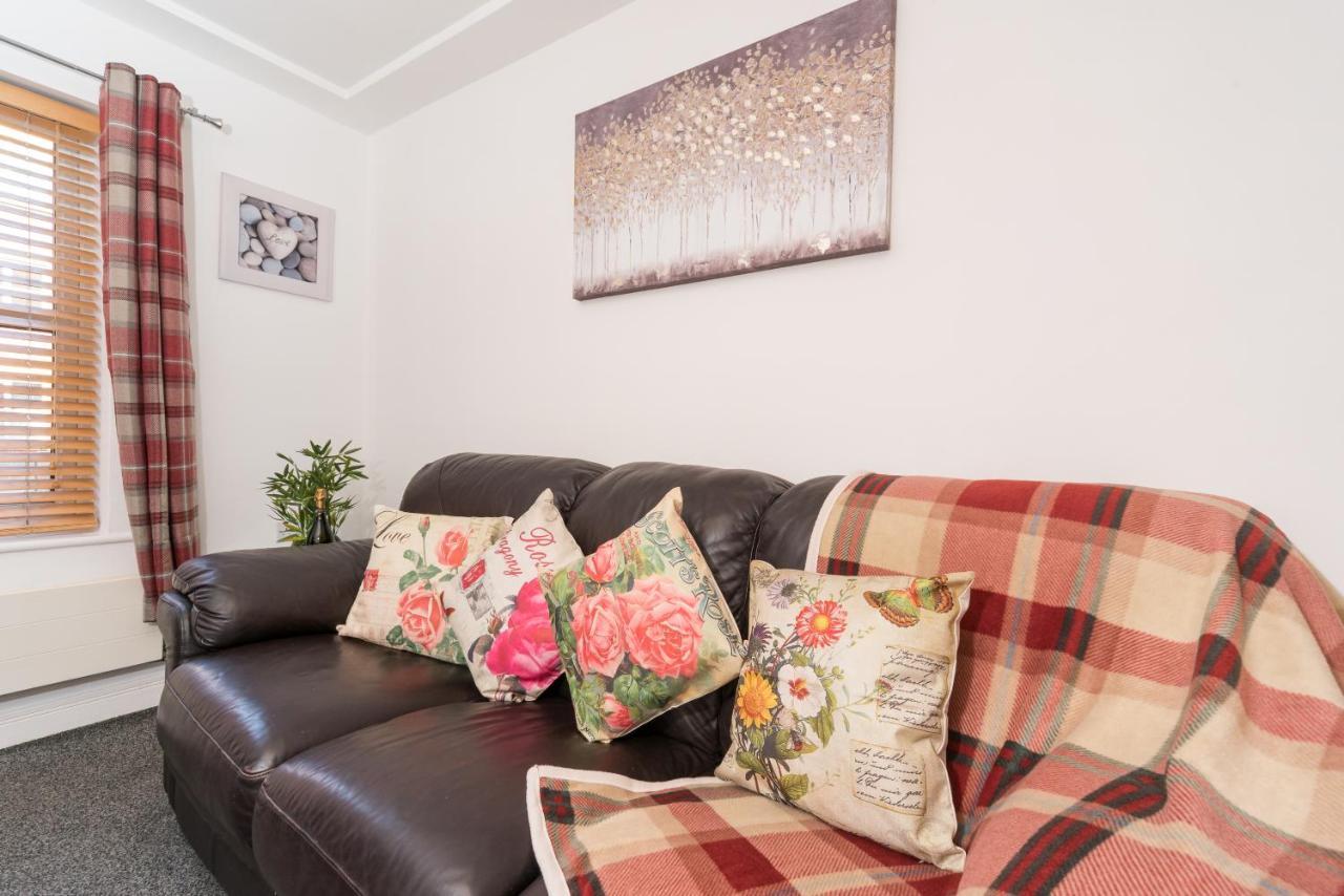 City Centre Posh Parlour Gated Parking 1Bed Wifi Kingston upon Hull Kültér fotó